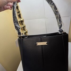 Ellen Tracy Pebble Grain Leather Black  Shoulder Bag With Convertible Straps NWT